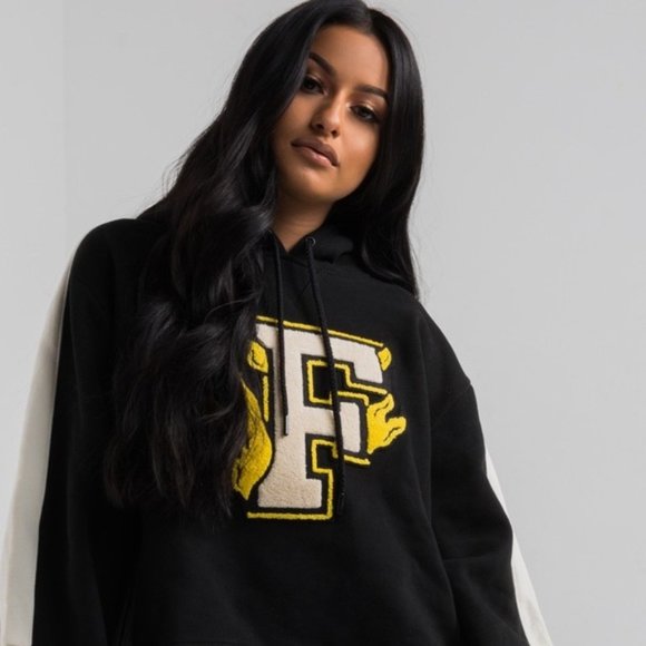 💥HOT ITEM💥PUMA X FENTY BY RIHANNA HOODED PANEL SWEATER - Picture 4 of 15